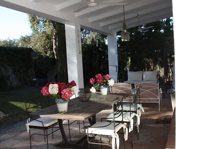 Familiar Con Piscina Sotogrande